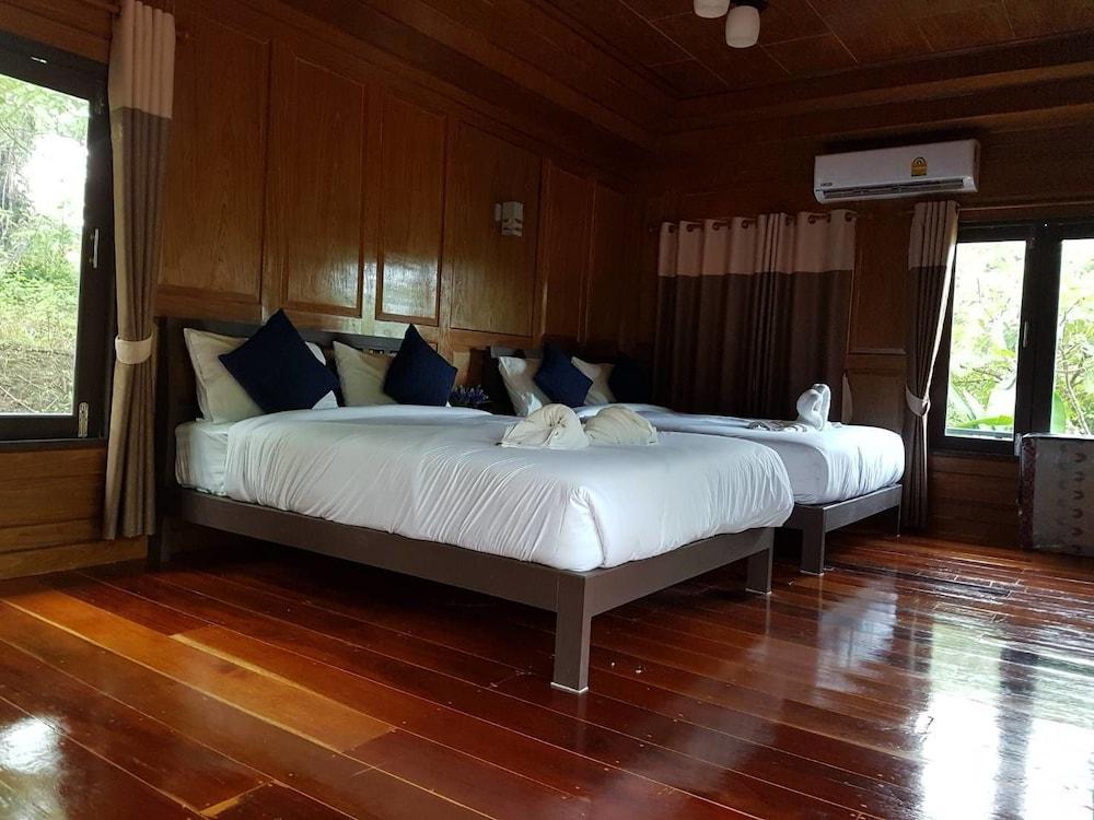 Baan Suan Hill Resort Ban Tha Khun Exterior photo