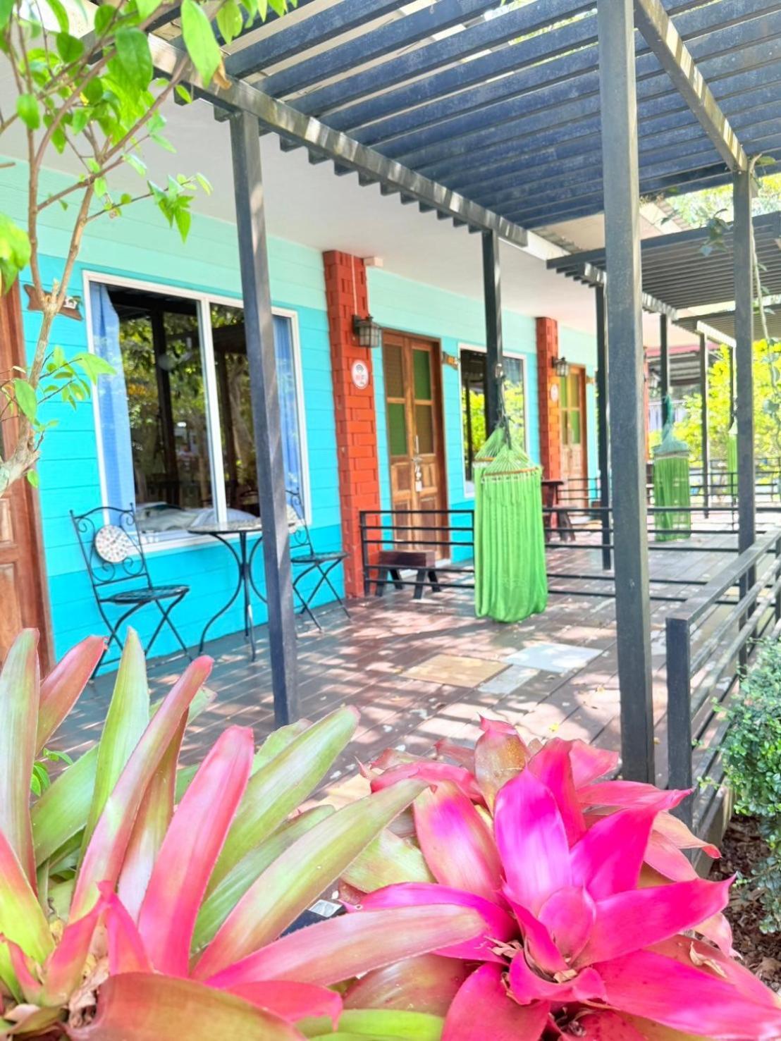 Baan Suan Hill Resort Ban Tha Khun Exterior photo