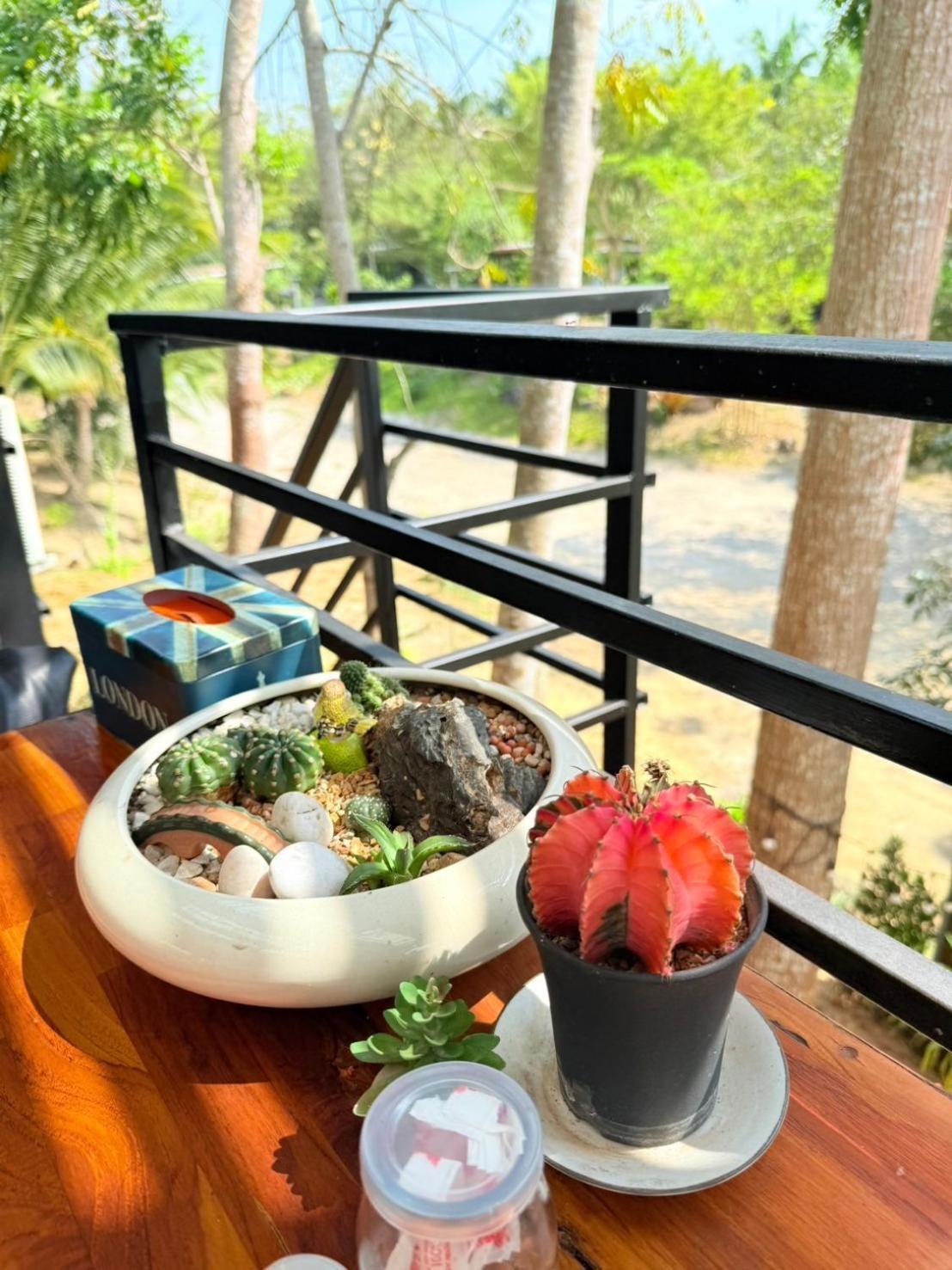 Baan Suan Hill Resort Ban Tha Khun Exterior photo